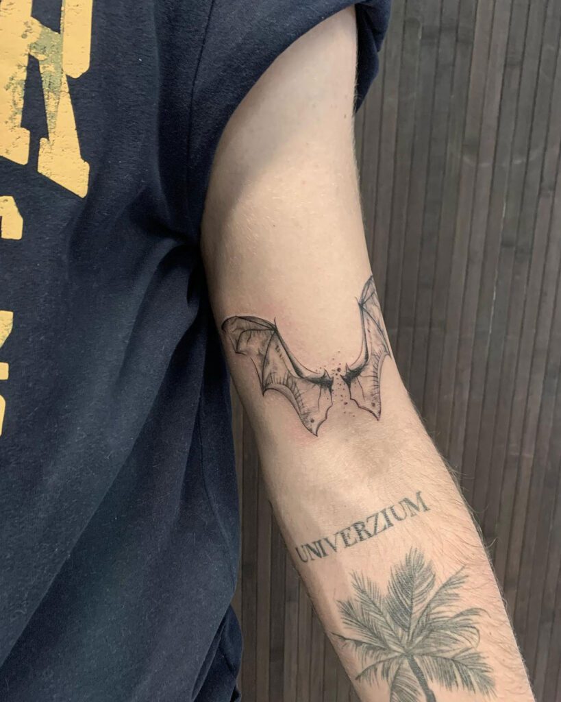 #battattoo #tattoo #bat #tattoos #tattooartist #blackwork #ink