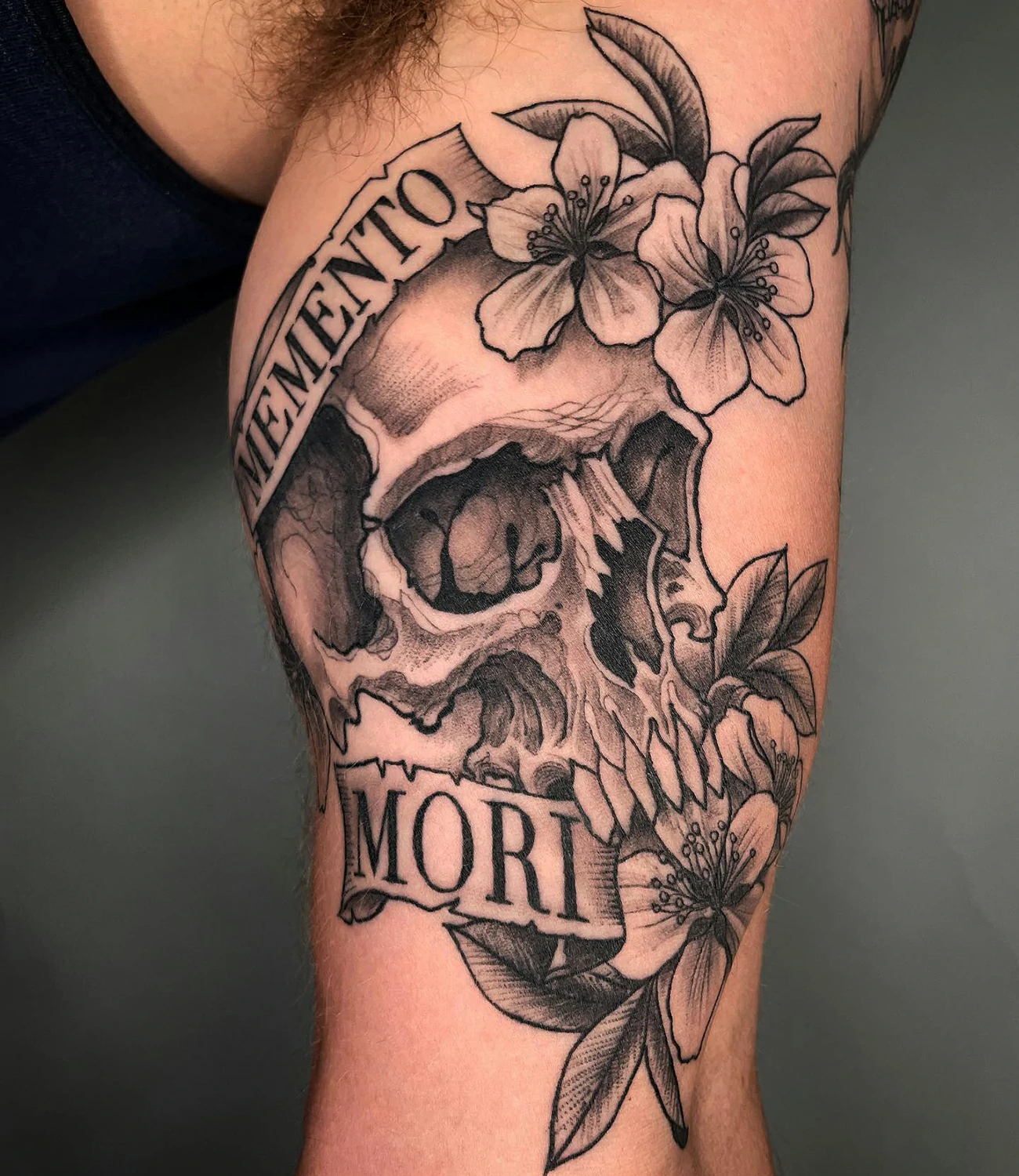 Memento Mori Tattoo Plantilla