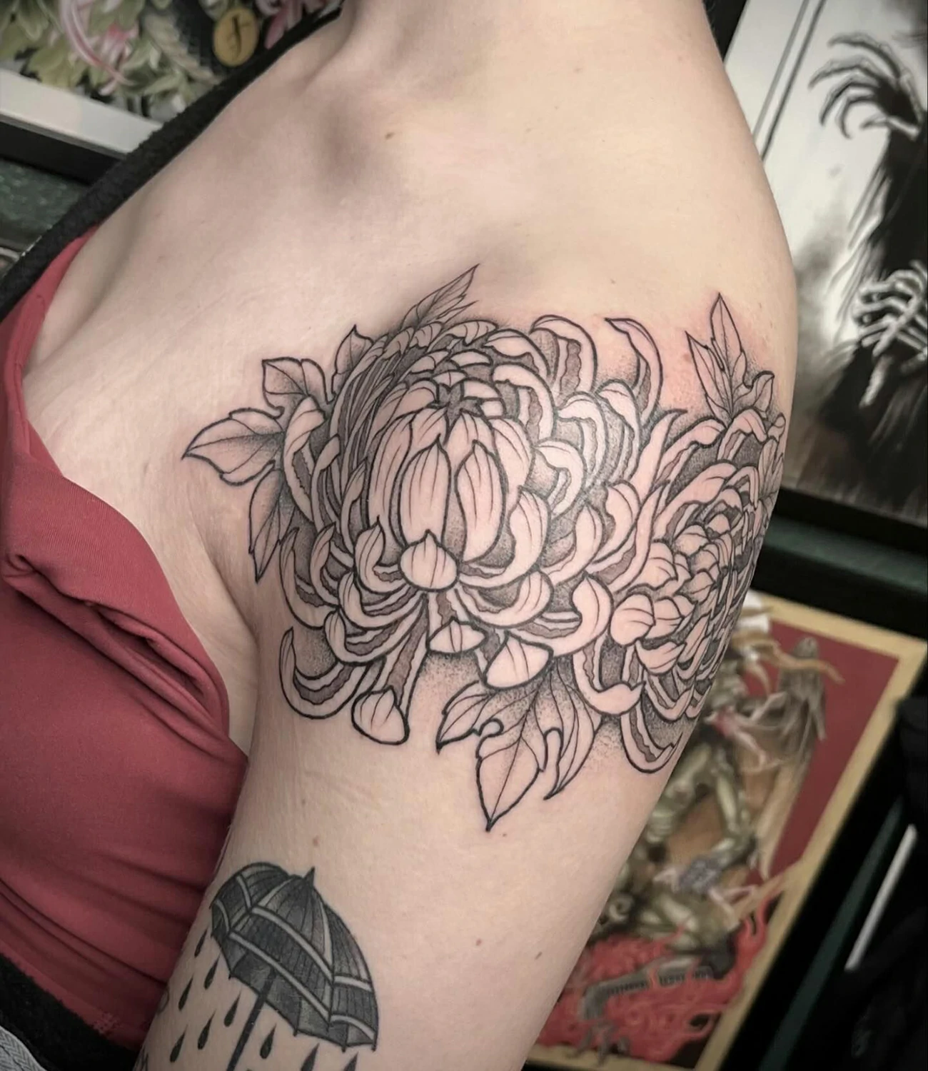 Chrysanthemum Tattoo Shoulder #chrysanthemumtattoo