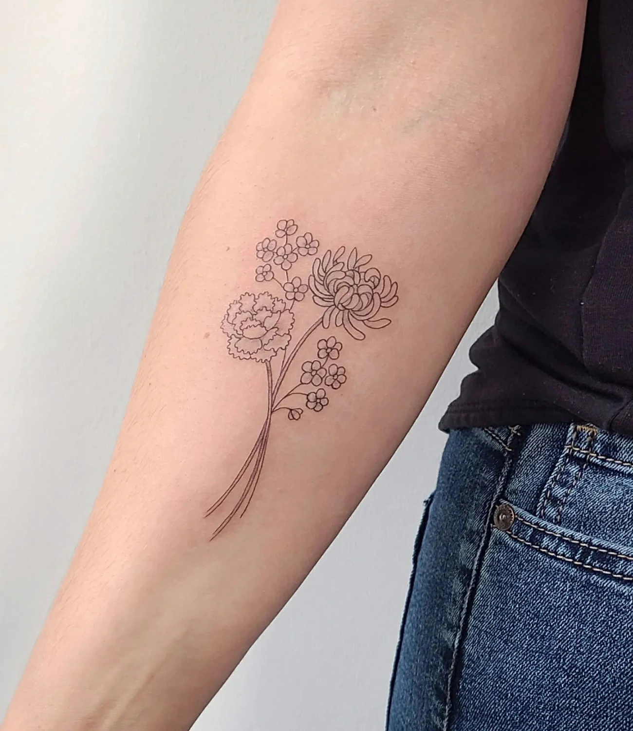 Carnation and Chrysanthemum Tattoo #chrysanthemumtattoo