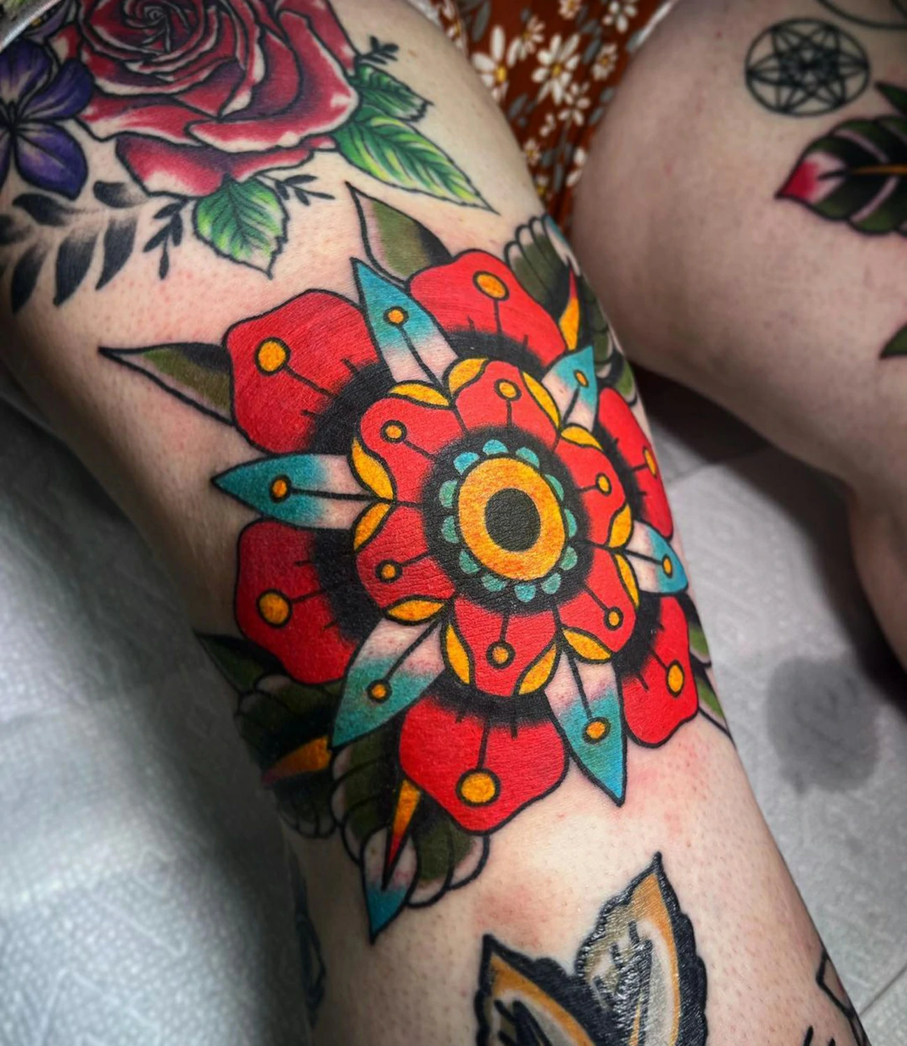 American Traditional Knee Tattoos